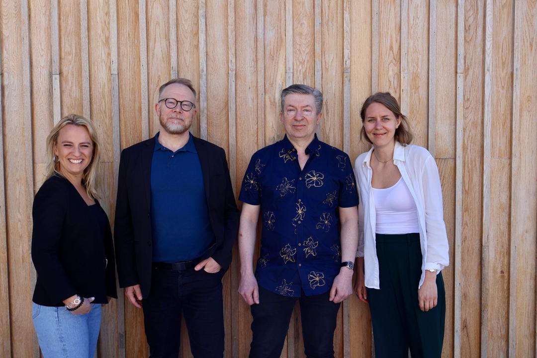 I bild från vänster Lina Cronquist, Anders Hildingsson, Tommy Sjöström och Louise Karlsson.